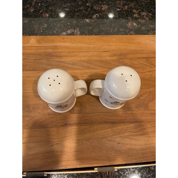 HEARTLAND Ceramic Stovetop Salt & Pepper Shakers - Picture 5 of 10